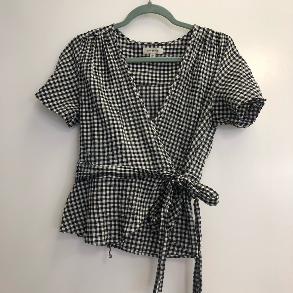 Black and white gingham tie top